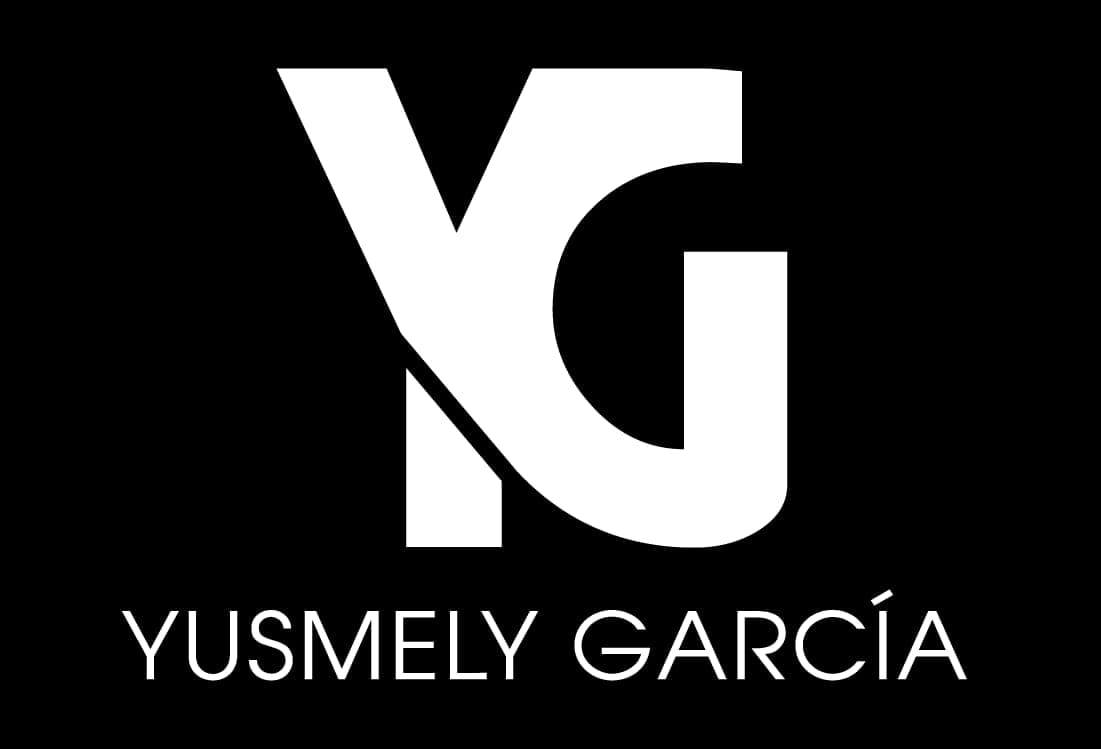 Yusmely García Logo
